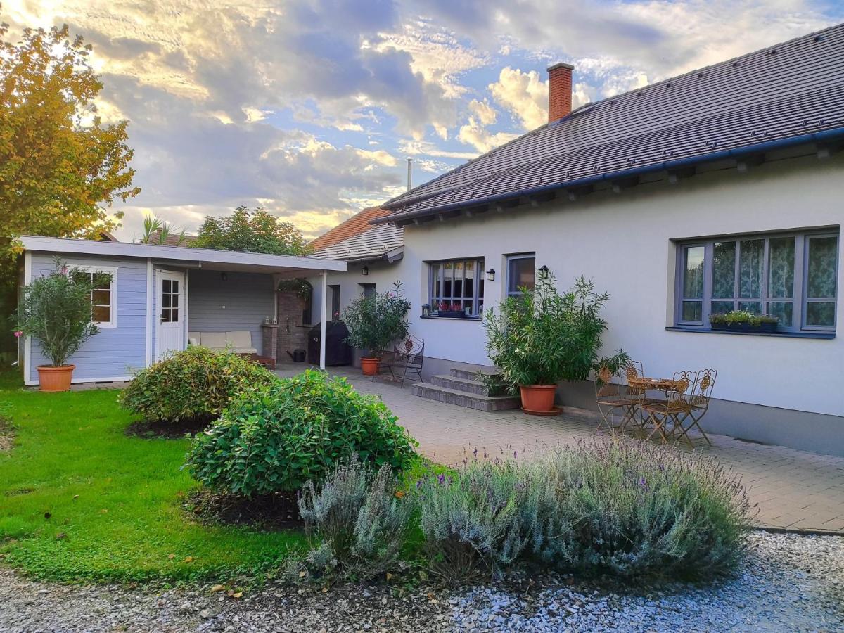 Villa Lenka - B&B