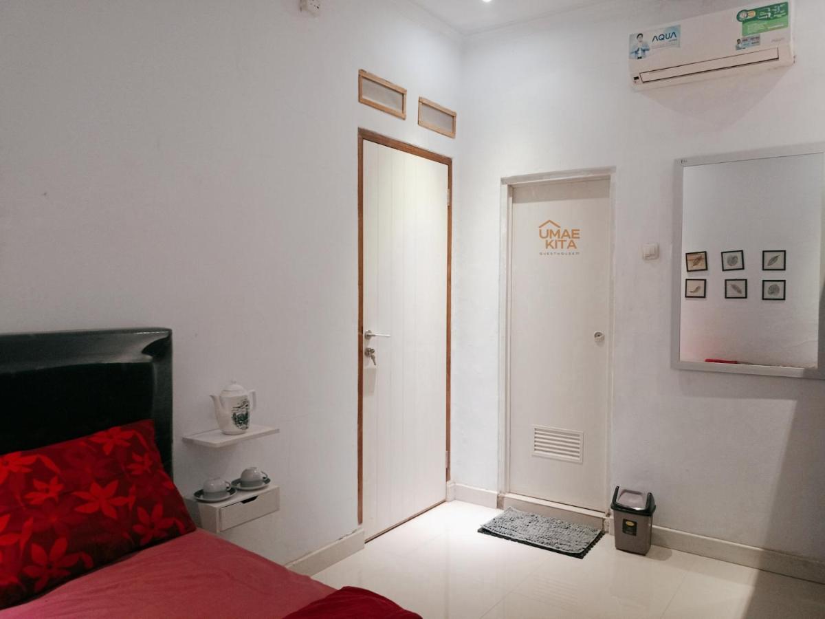 Guest House Umae Kita - B&B Lemahabang