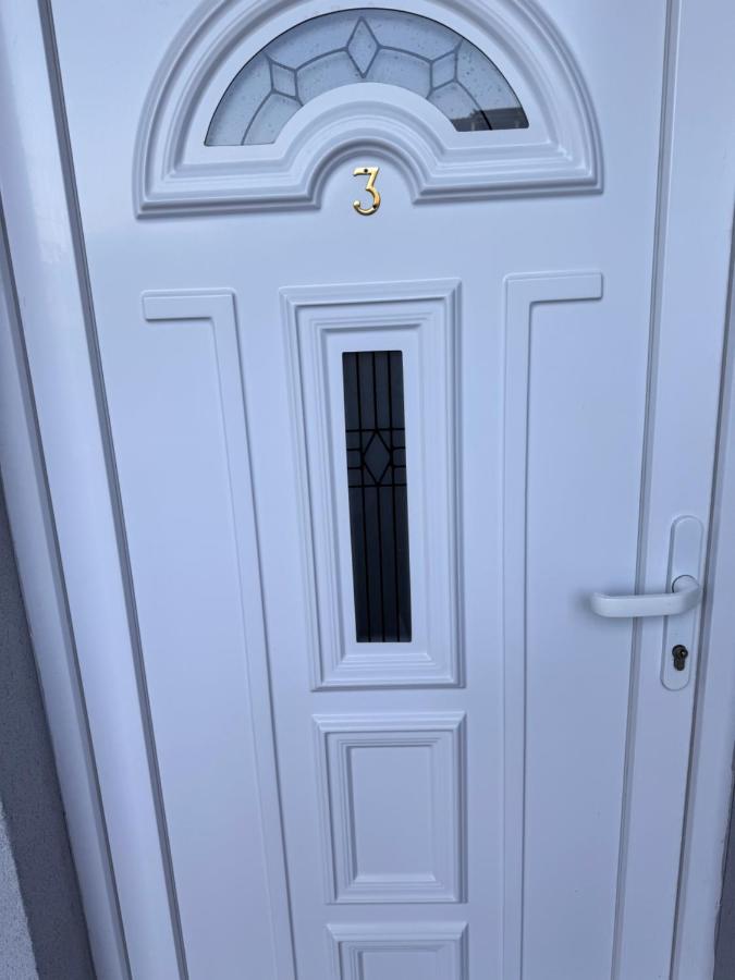 Best Comfort Apartment - Bed and Breakfast Tirana