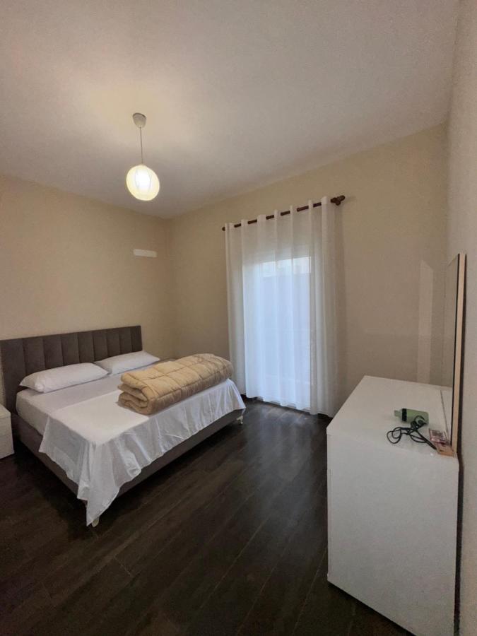 Best Comfort Apartment - Bed and Breakfast Tirana