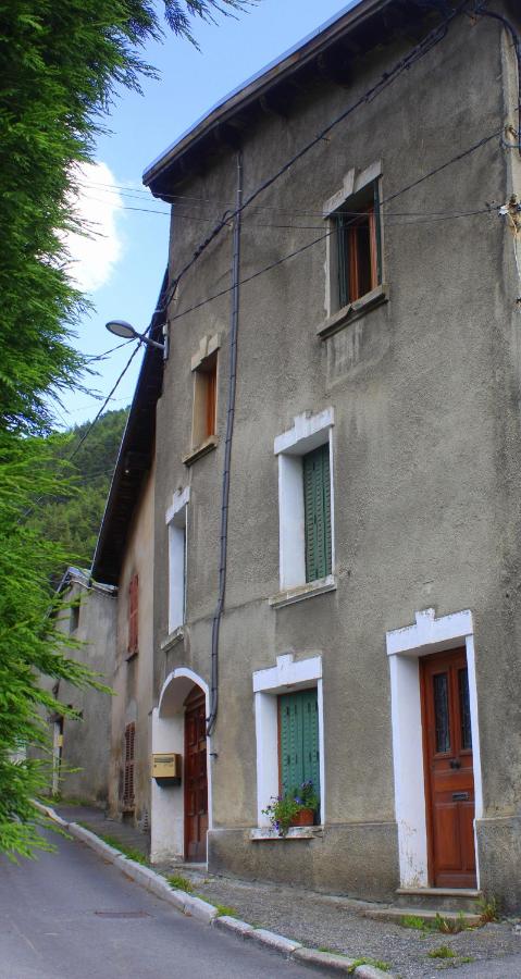 Les Hauts du Pâquier - B&B Modane