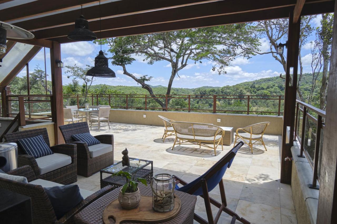 Casa da Árvore - Refúgio de Luxo com Jacuzzi e Vista para a Serra - B&B