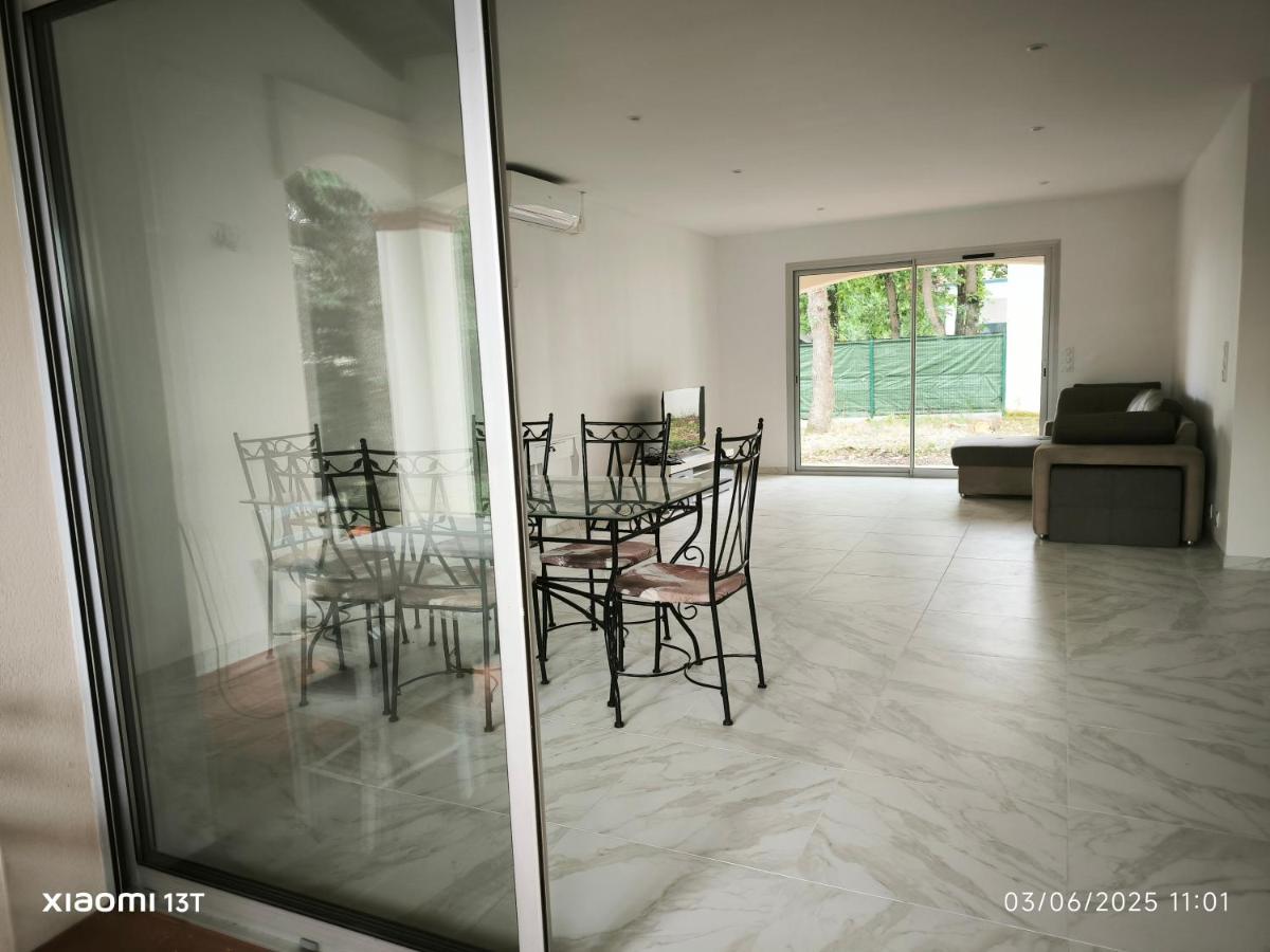 Villa con piscina privada