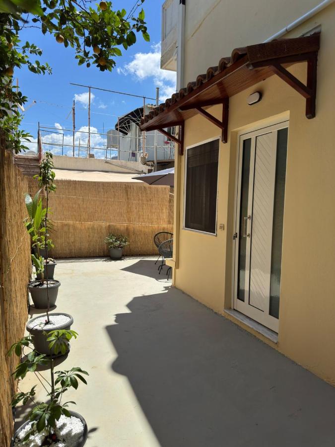 Unique Apartment 3 - B&B La Canea
