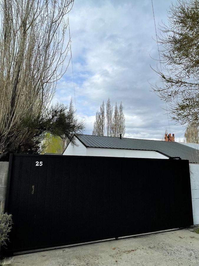 Agradable y Cómoda Casa en el Centro del Calafate - B&B El Calafate