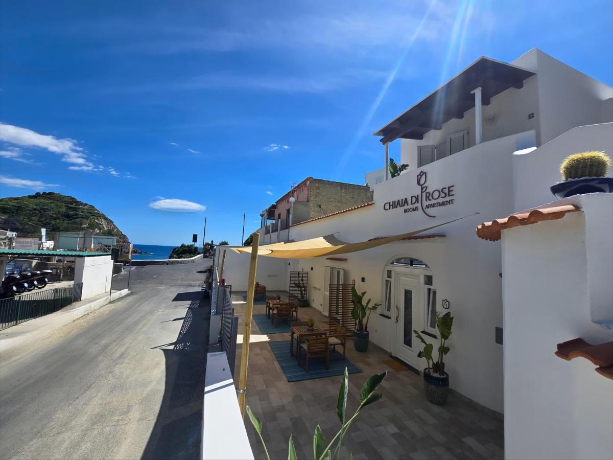 Chiaia Di Rose Rooms & Apartment - Chambres d’hôtes Ischia