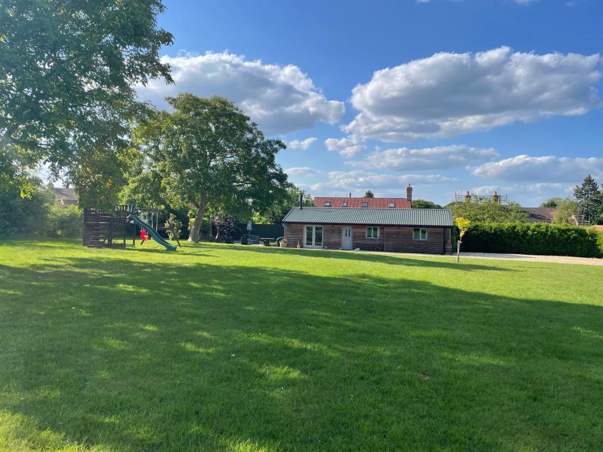 The Lambing Lodge - Ferienwohnung Swanton Morley
