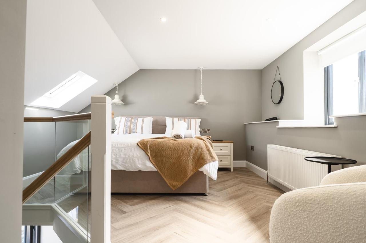 Bushmills Luxury Getaway w Bath - B&B