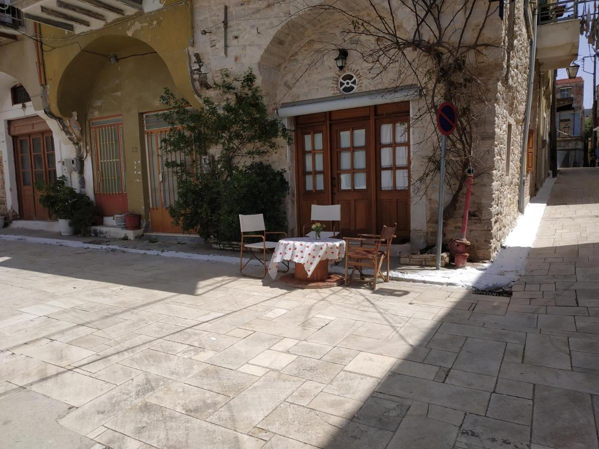 Cute studio in medieval village of Kalamoti Chios - B&B