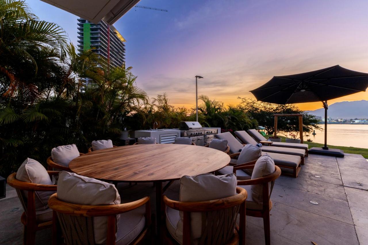 Capitalia Tres Mares Beach Residences & Marina - B&B Puerto Vallarta