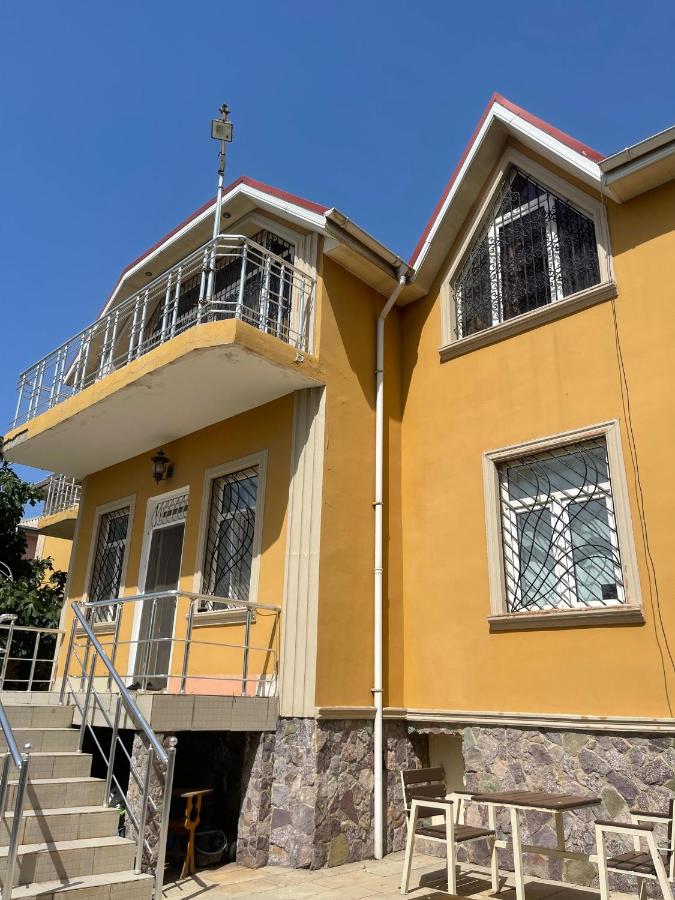Serenity Garden Home - Ferienwohnung Sumqayıt