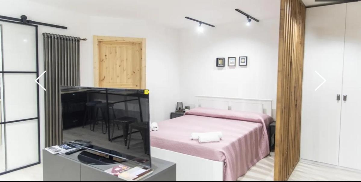 Studio Flat Rome Metro Garbatella - B&B Rome