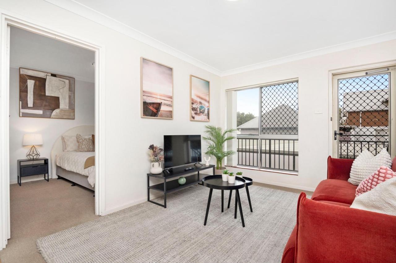 6 Cute Cunningham Close To Subiaco - Sleeps 2 - Chambres d’hôtes Perth