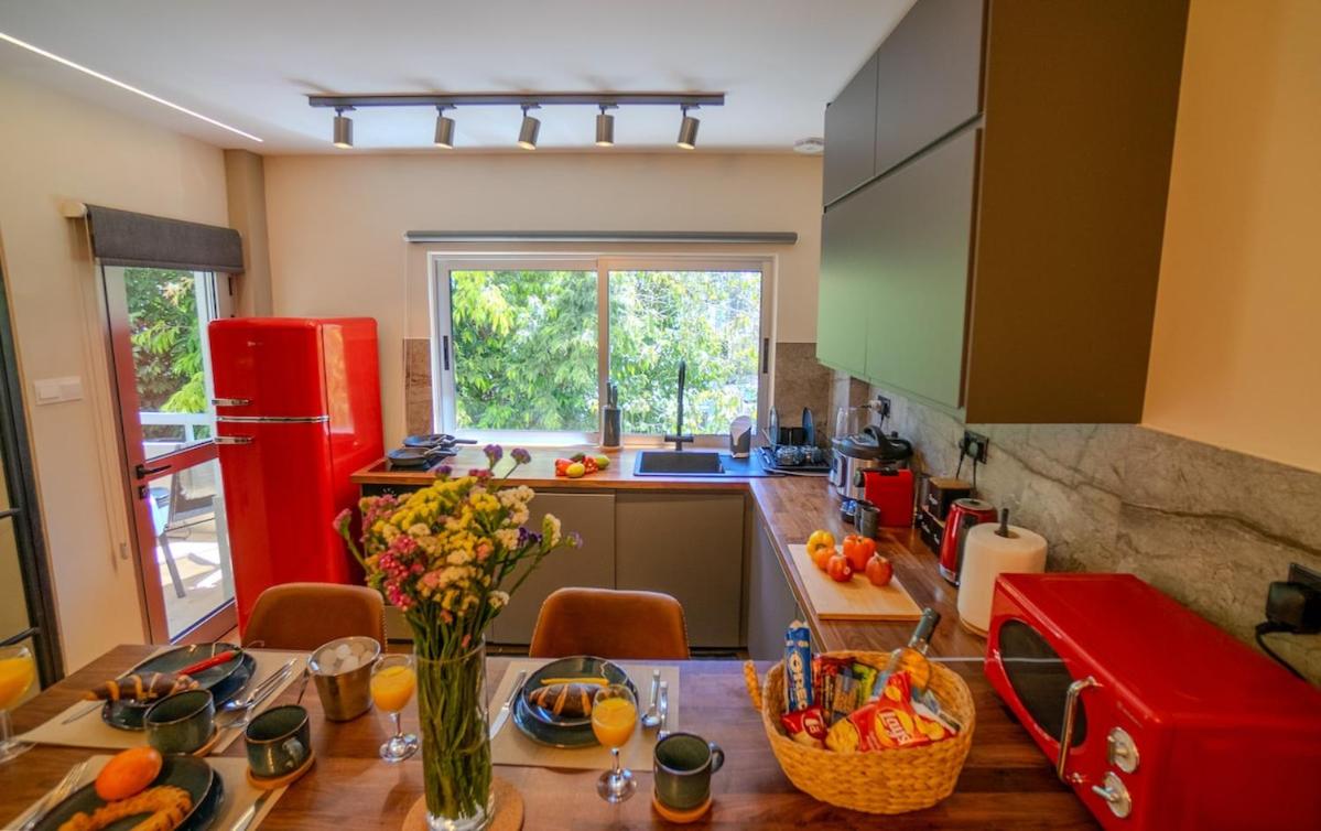 1 BDR New Boutique & Prime Location - B&B Limisso