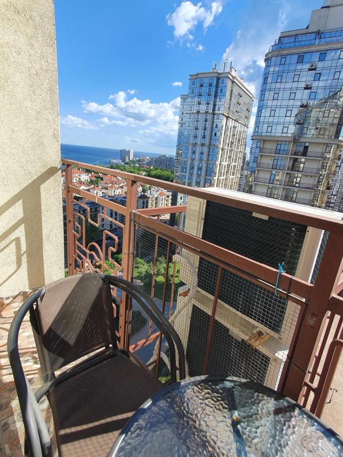 Квартира Аркадия ЖК жемчужина Кадора 10 мин от моря - B&B Odesa