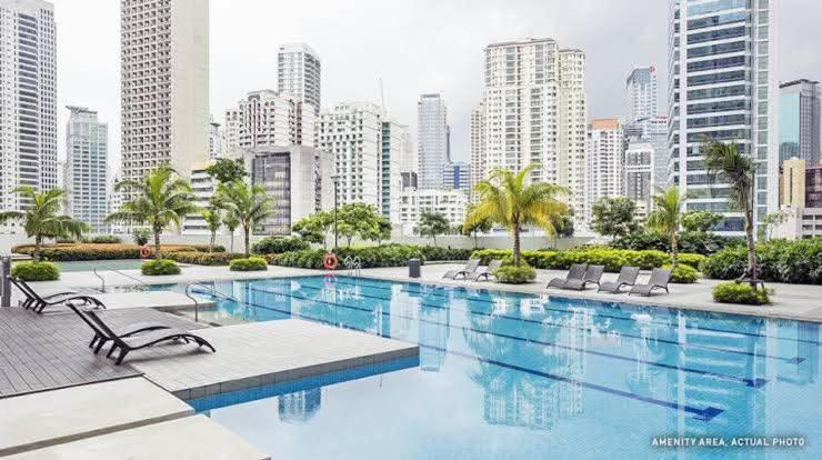 Jazz staycation - B&B Manila