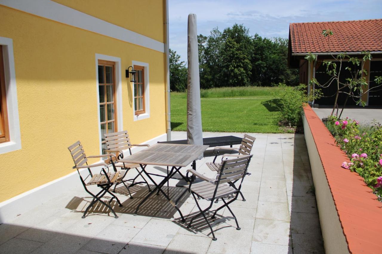 SEEBERGER GÜTL - by "Schloss Gessenberg" Exklusive Apartments mit historischem Ambiente für Liebhaber von Kunst und Antiquitäten - B&B