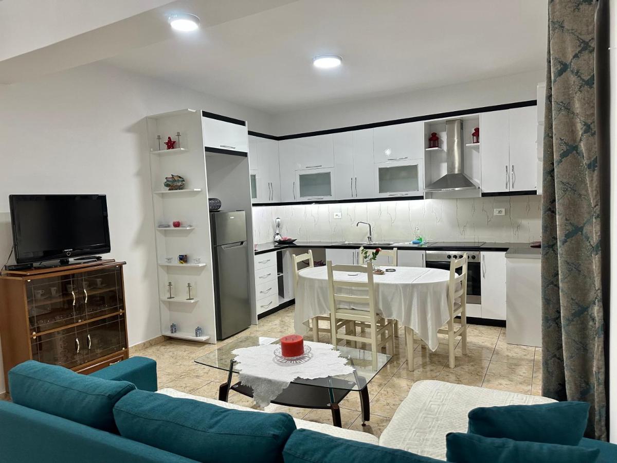Apartment mit Balkon