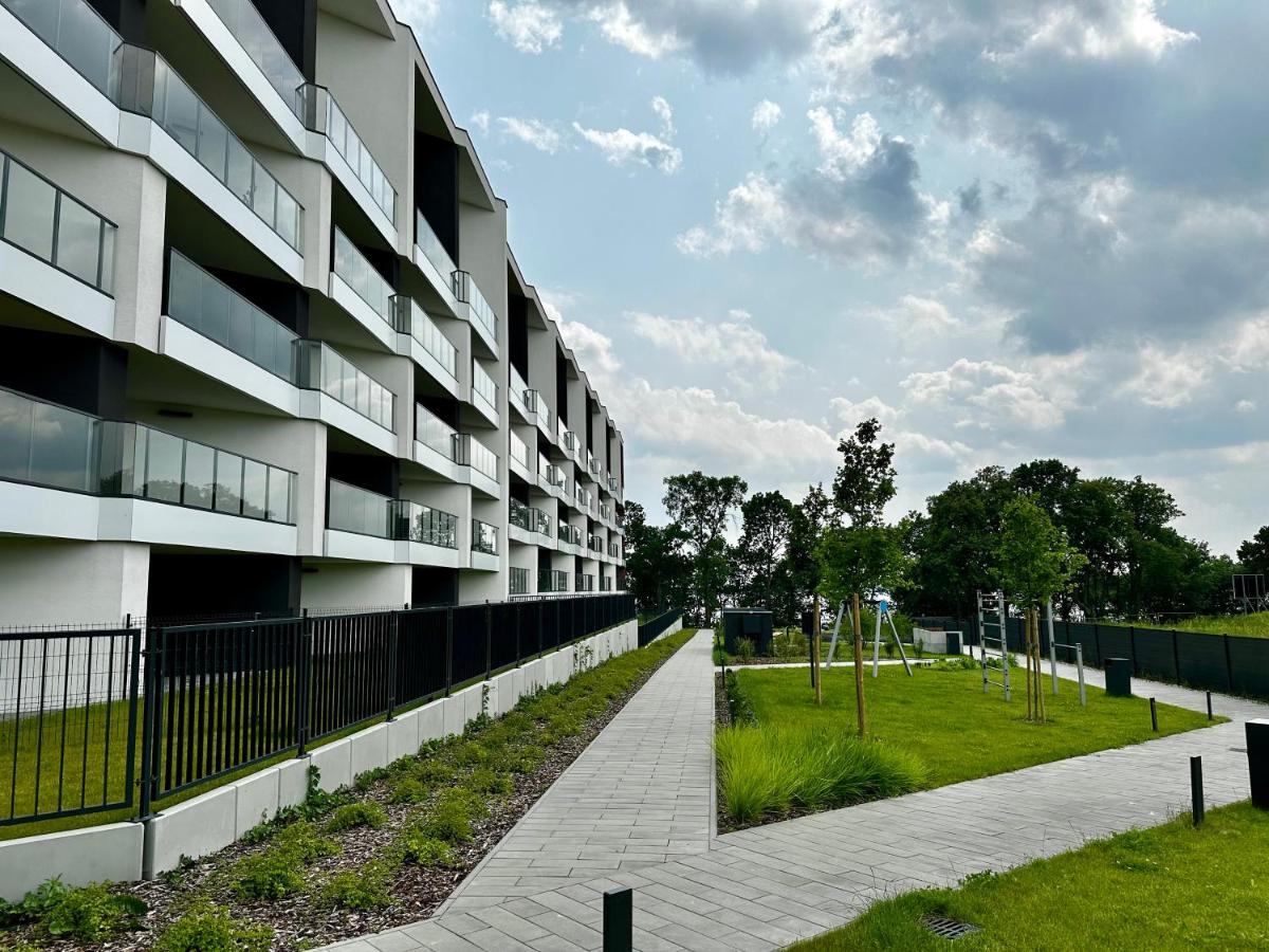 Błękitna Keja - apartament z widokiem na jezioro - Zegrze - B&B