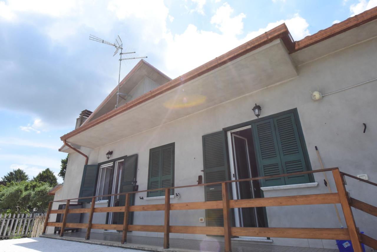 Guest House Rossetto & Caffè - B&B Colle di Fuori