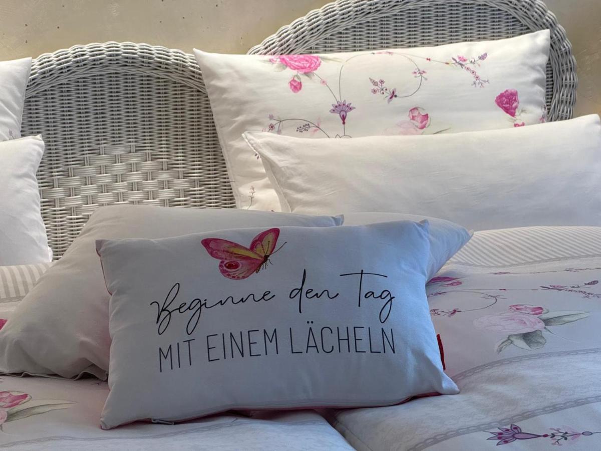 Gästehaus Ina-Maria, Apartments - Ferienwohnung Obernhof