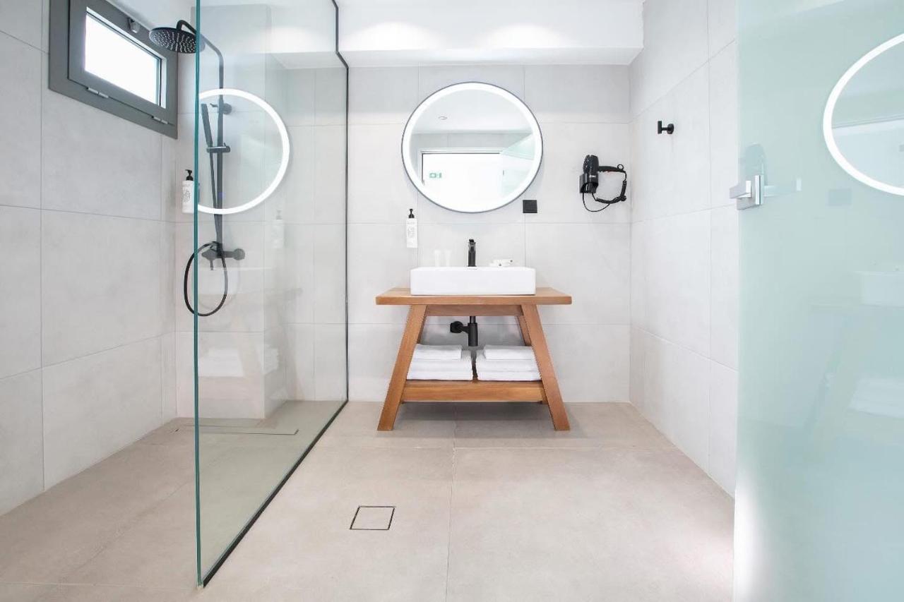 One-Bedroom Standard Apartment