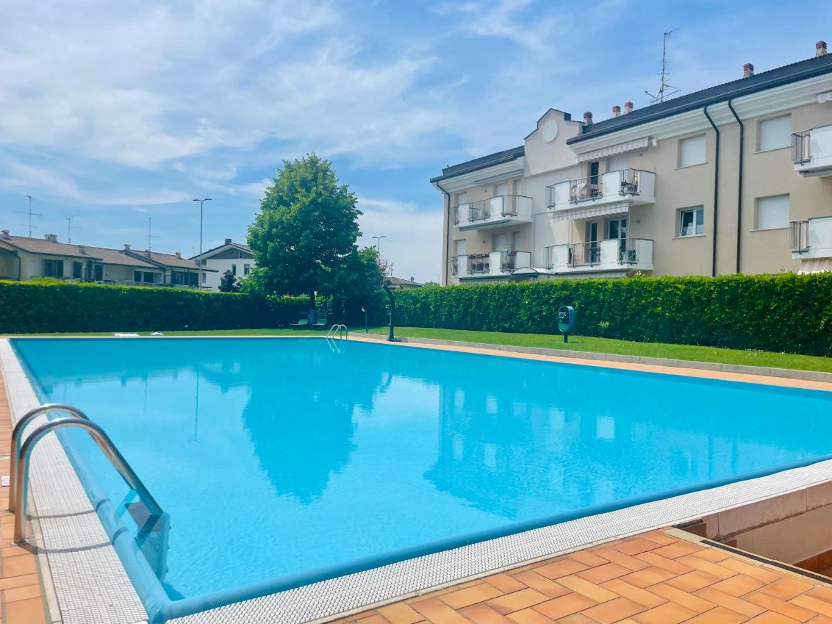 Sirmione bliss Your residence with pool, next to Terme Virgilio - B&B Sirmione