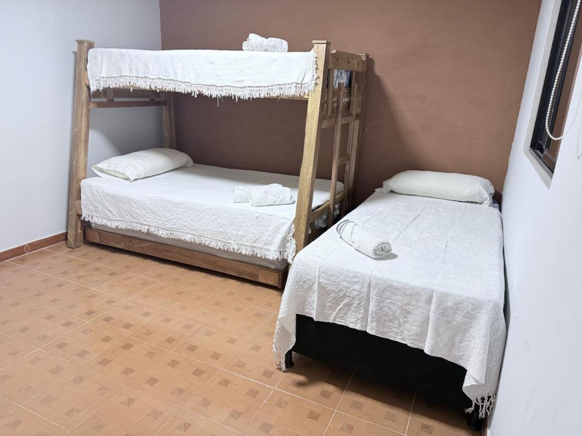 Habitación Familiar con baño compartido