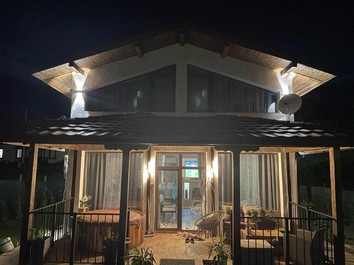къща Горски чар - B&B
