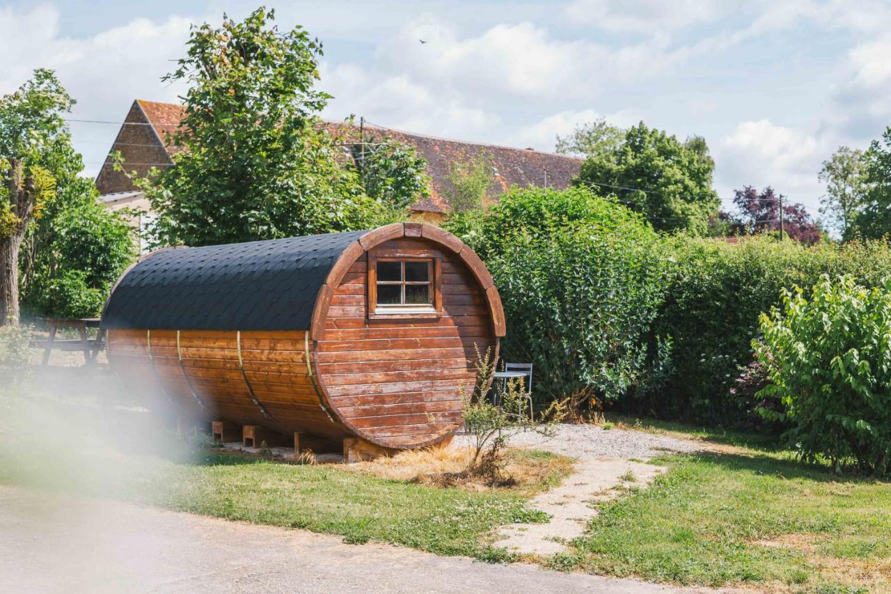 Tonneau en bois insolite au coeur du Charolais - Ferienwohnung Baron