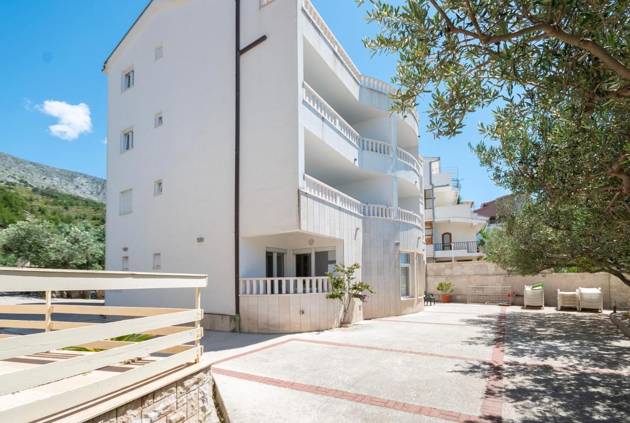 Apartments More - Ferienwohnung Duće