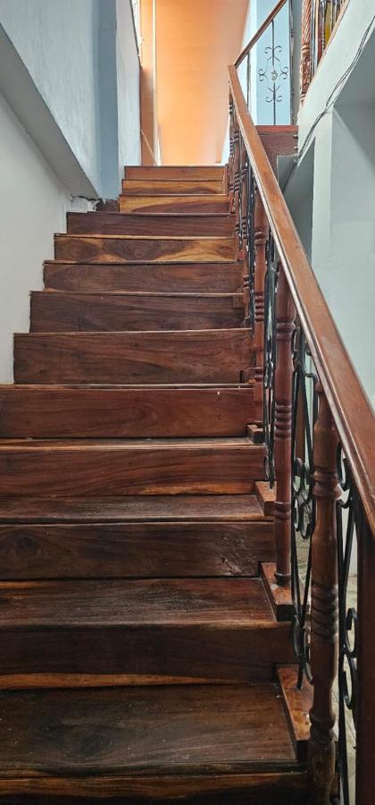 Hostal Casa Maricel - B&B Granada