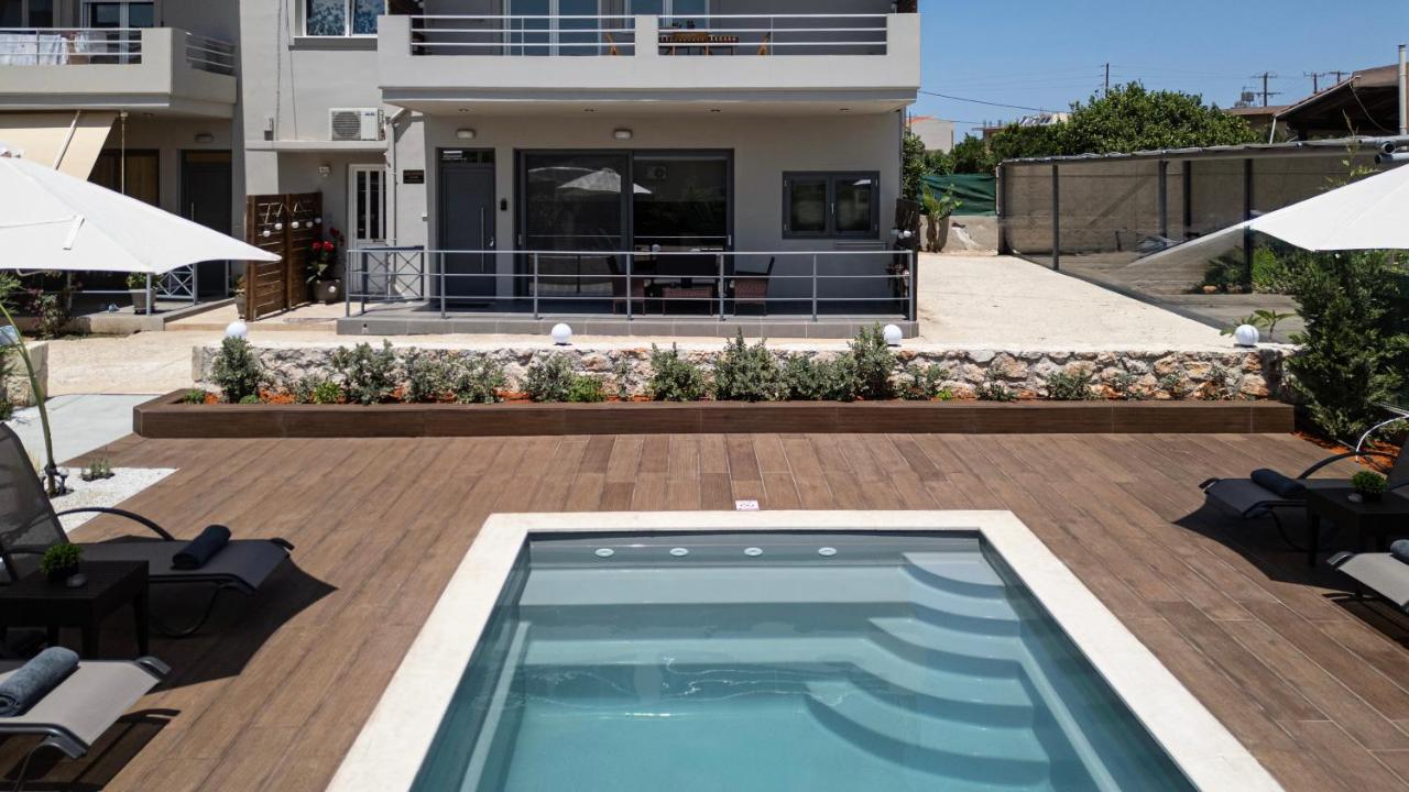 Galanidis Luxury Apartments - Ferienwohnung Perivólia