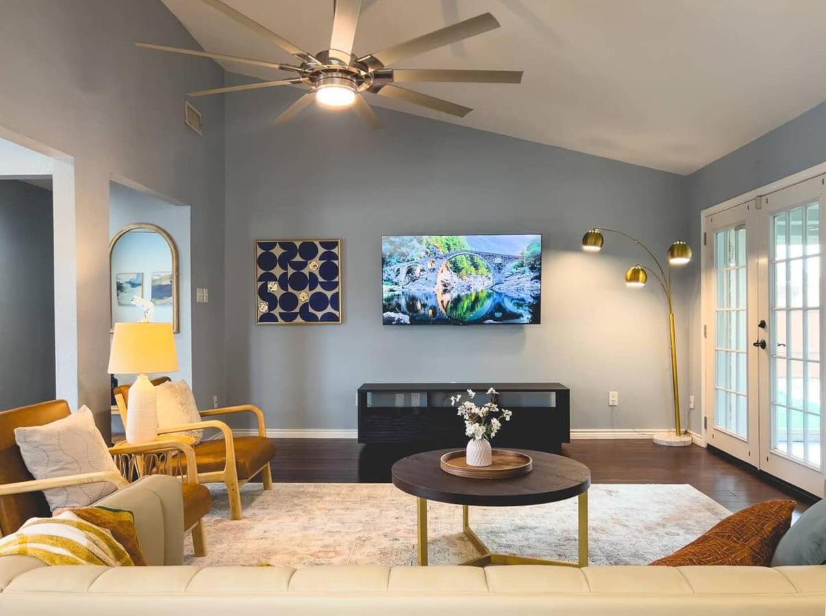 Plano Family Haven Cozy & Close To Everything! - Chambres d’hôtes Plano
