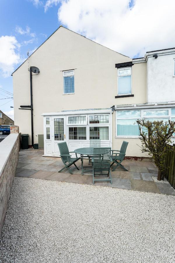 The Old Clubhouse - B&B Copley