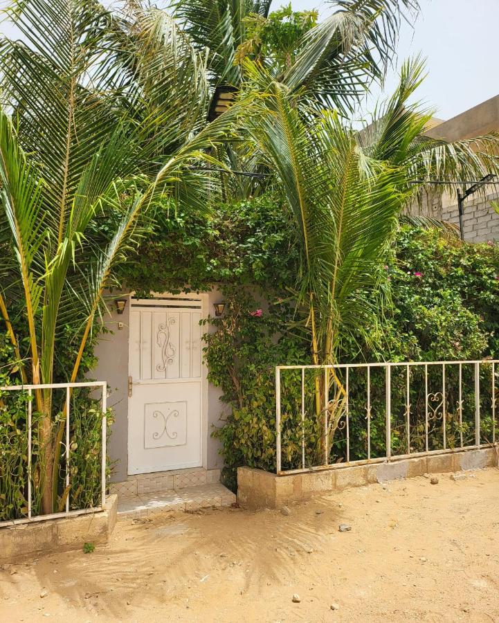 Villa Massai avec piscine au cœur de Saly - Ferienwohnung Sali Niakhniakhal