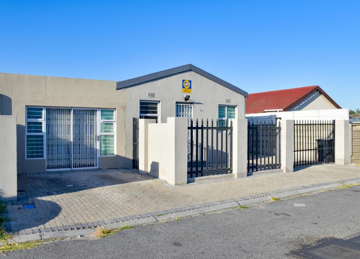 Blade Flatlet - Ferienwohnung Silver Sands