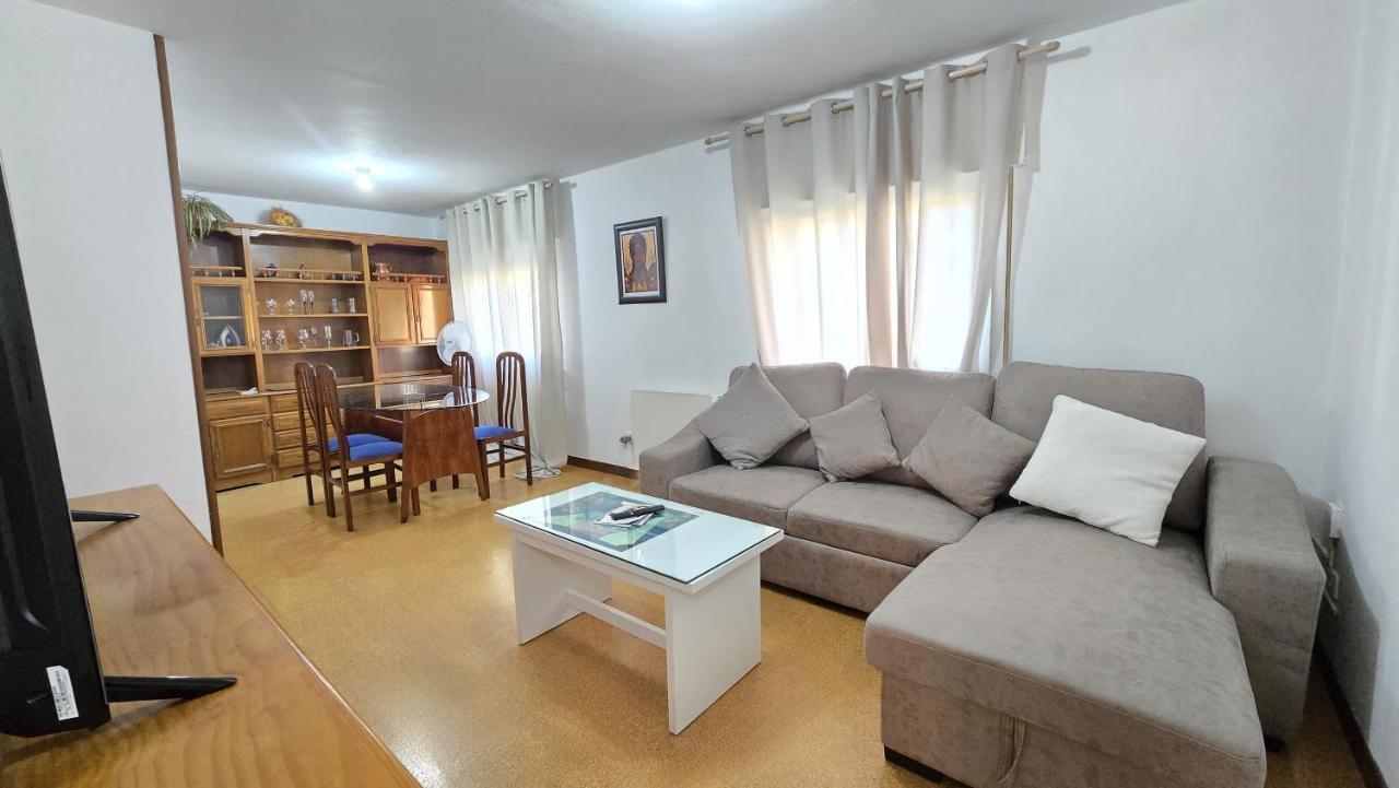 Piso Vacacional Familiar en Verín - Chambres d’hôtes