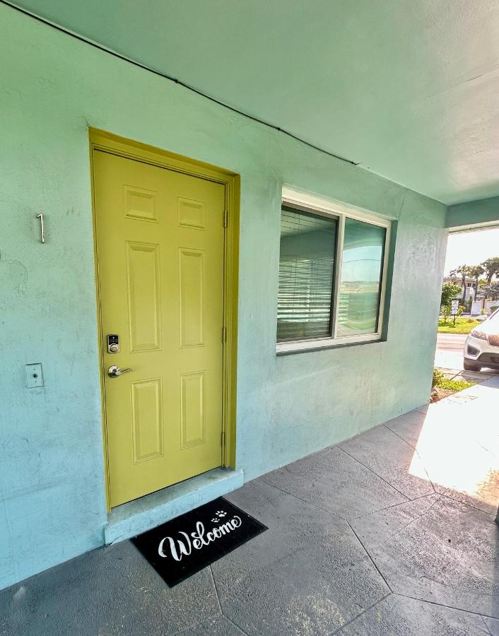 2 min walk to beach & free parking Lauderdale 21-1 - Chambres d’hôtes Fort Lauderdale