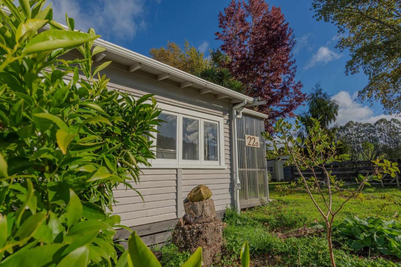 Farm Cottage just 10min from the City - B&B Distretto di Rotorua