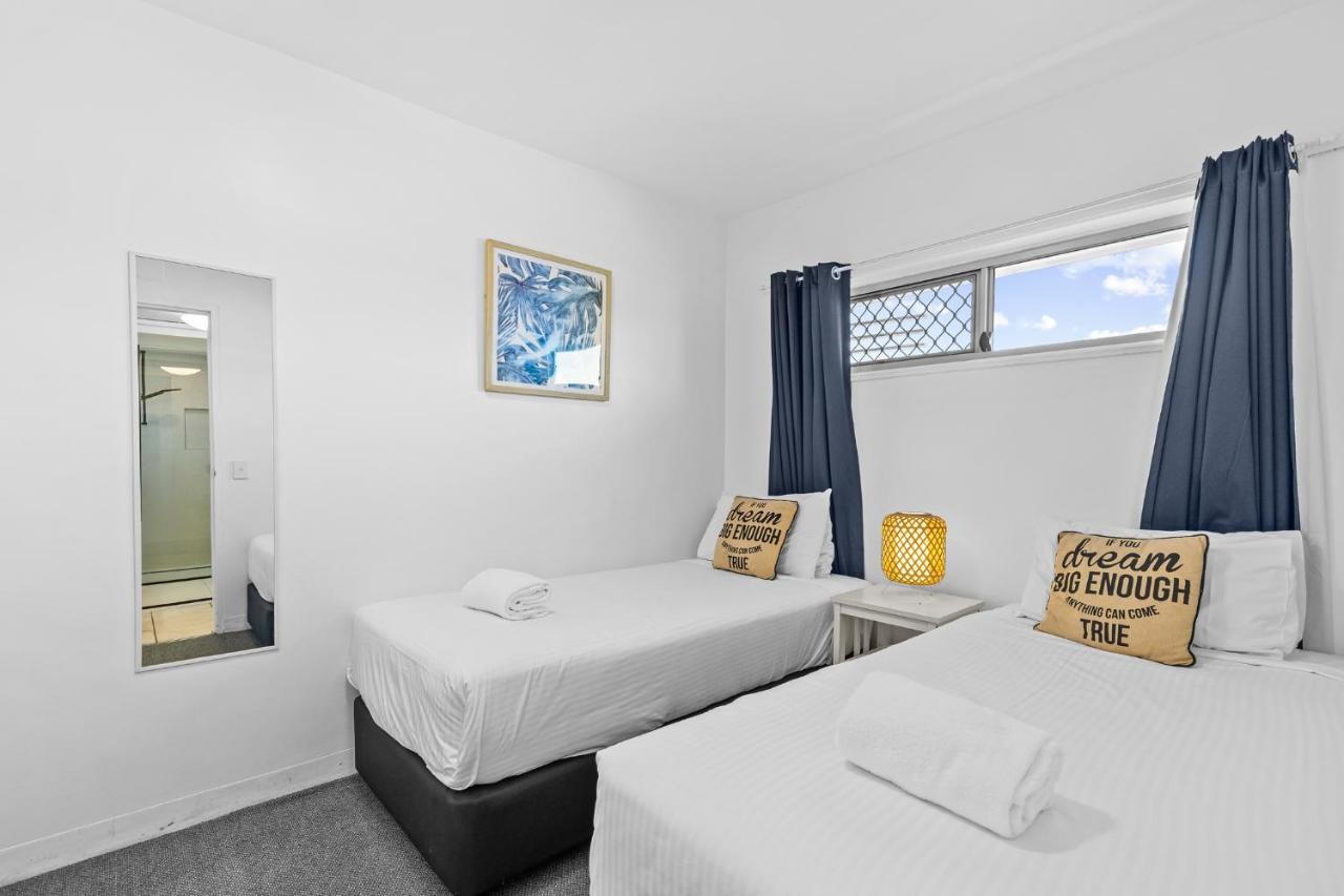 2 Bedroom Budget (Non air conditioned)