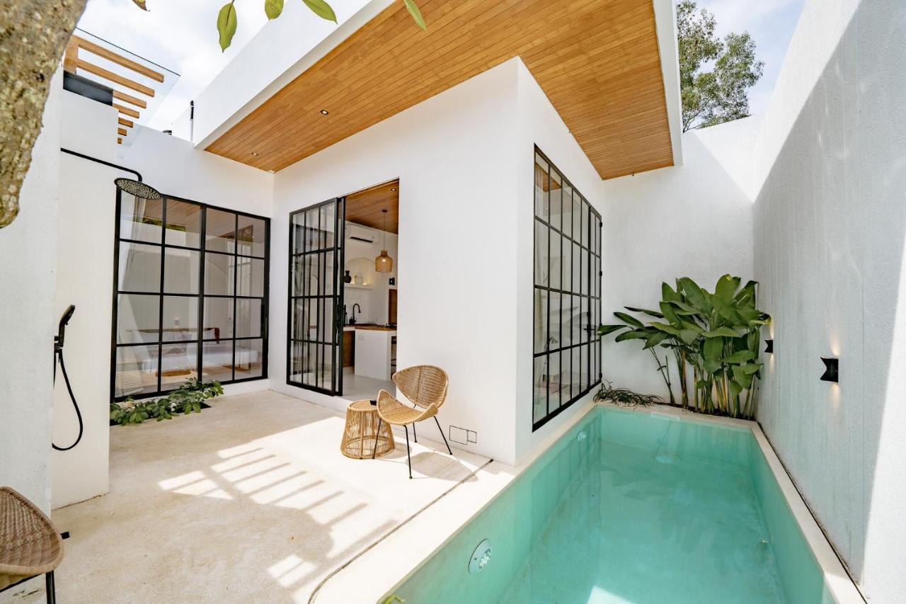 Villa Sunny Day Suites Uluwatu - B&B