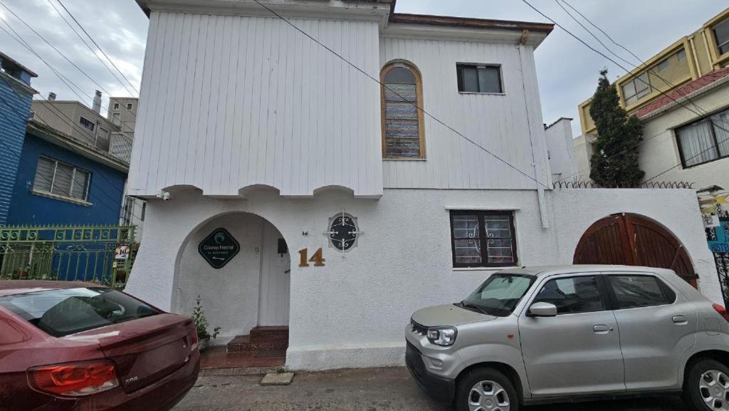 HOSTEL GLORIA en DOS poniente 333 casa 14 - B&B Viña del Mar