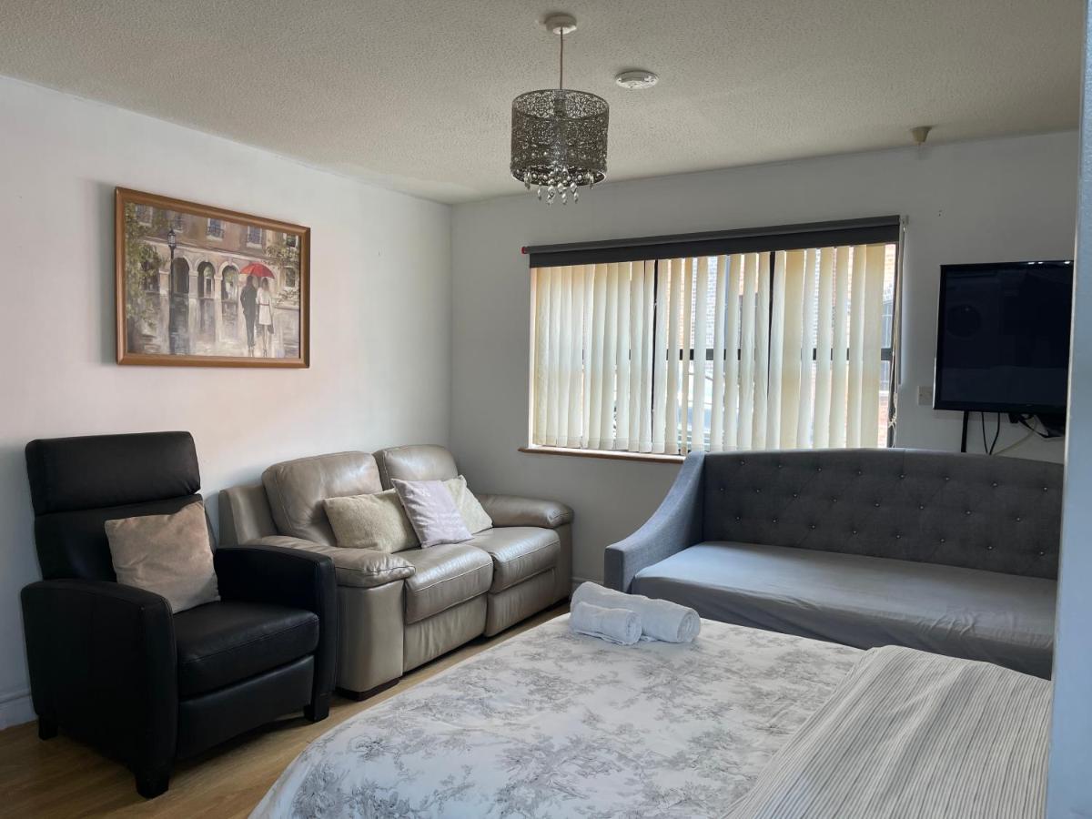 Central Studio apartment - Ferienwohnung Tunbridge Wells
