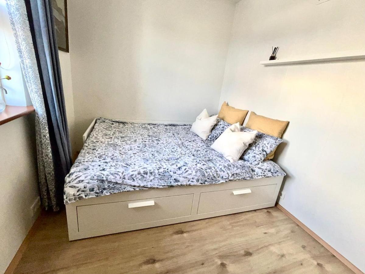 Golden Circle Home In the Center of Selfoss City - B&B Selfoss