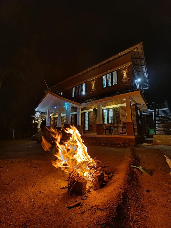 Blue Hills View - B&B Attapady