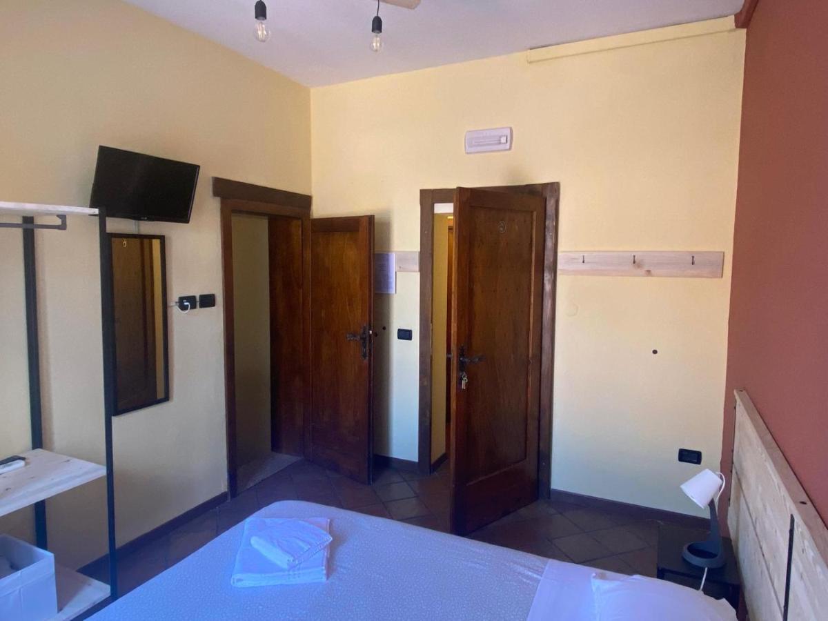 Camera Singola con Bagno Privato