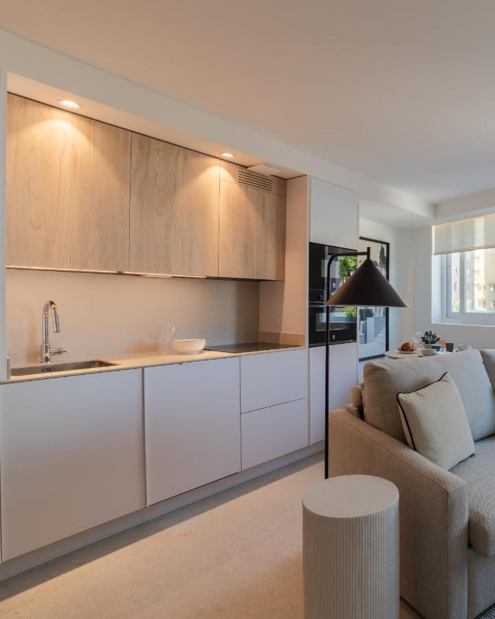 One-Bedroom Deluxe Apartment