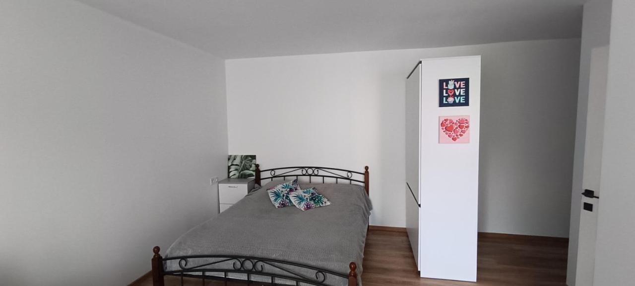 Квартира возле ЖД ул Тополева 3 - Ferienwohnung Kyjiw