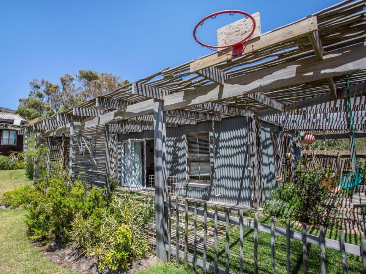 One-Bedroom Bungalow